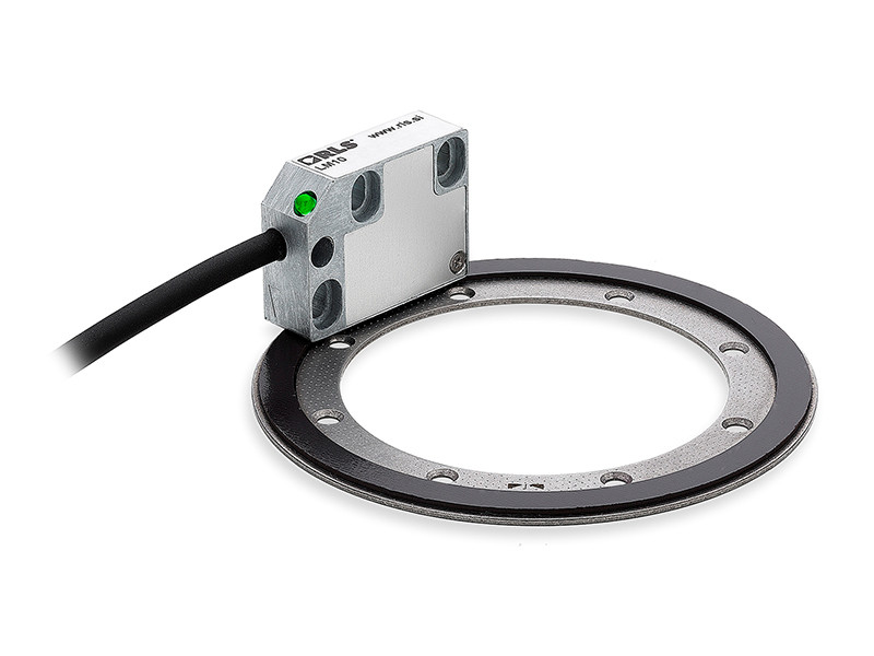 Linear magnetic encoder | LM10 encoder - www.rls.si